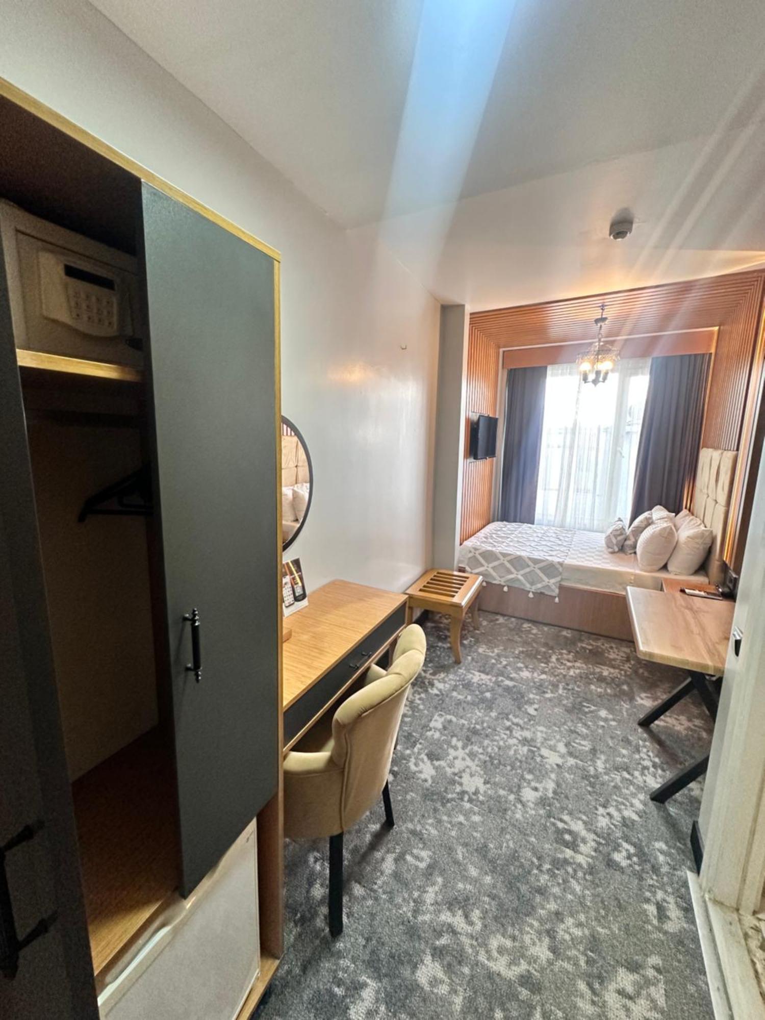 Taksim Cetinkaya Suite Istanbul Exteriör bild